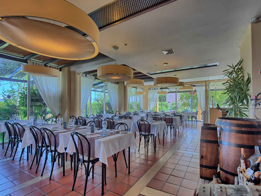 Dom Pedro Portobelo Aparthotel Vilamoura Kültér fotó