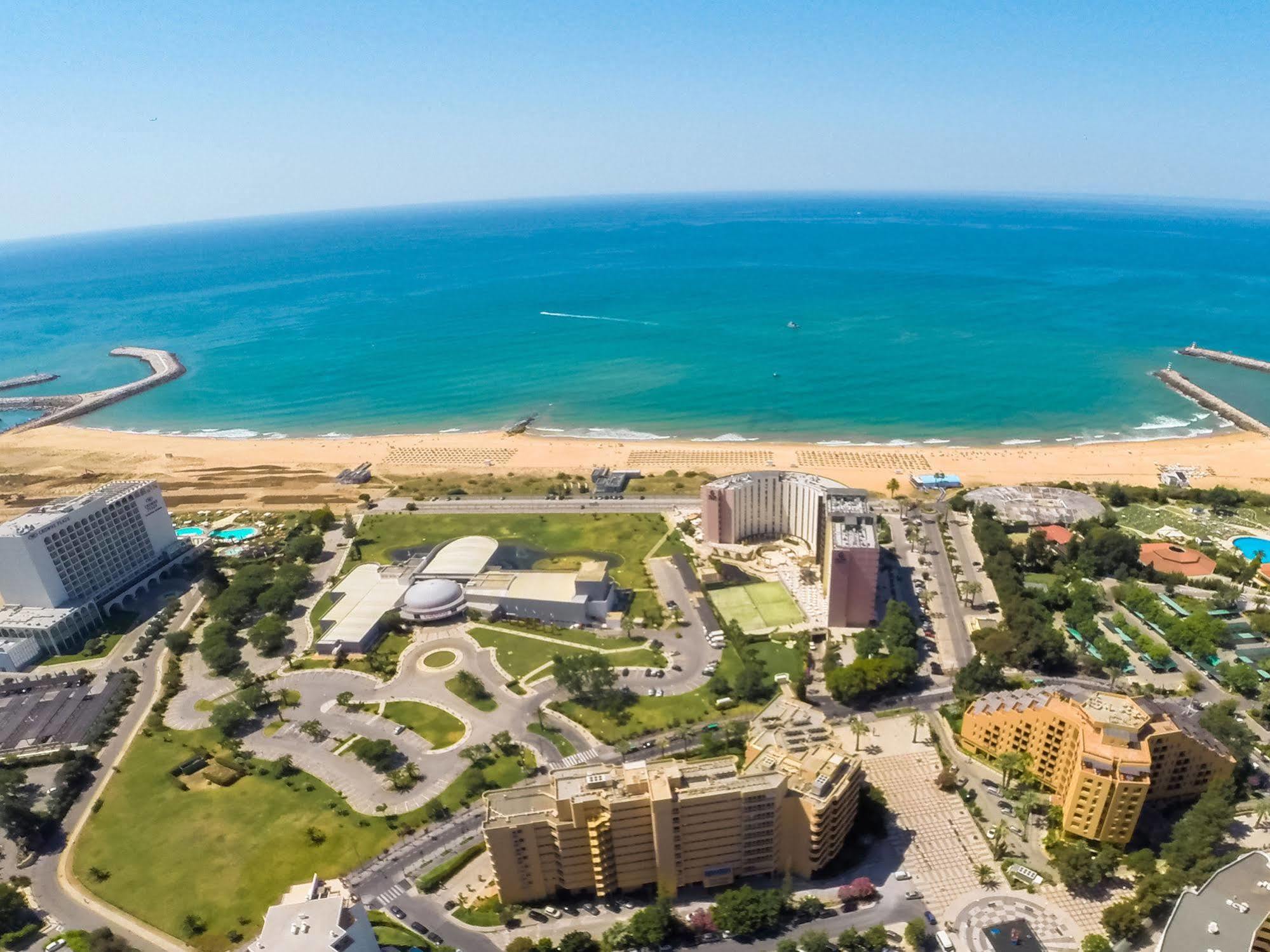 Dom Pedro Portobelo Aparthotel Vilamoura Kültér fotó