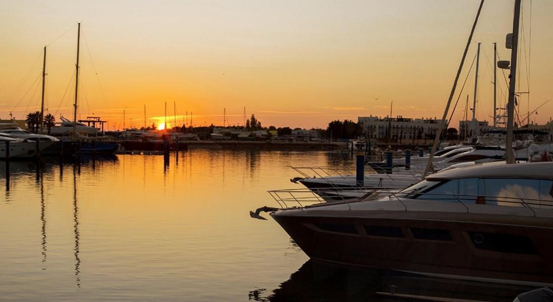 Dom Pedro Portobelo Aparthotel Vilamoura Kültér fotó
